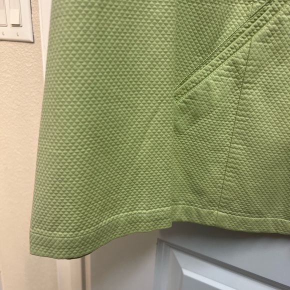 Lightweight jacket by Eileen Fisher. 1X - Picture 4 of 5